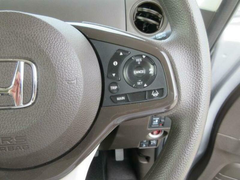 N BOX