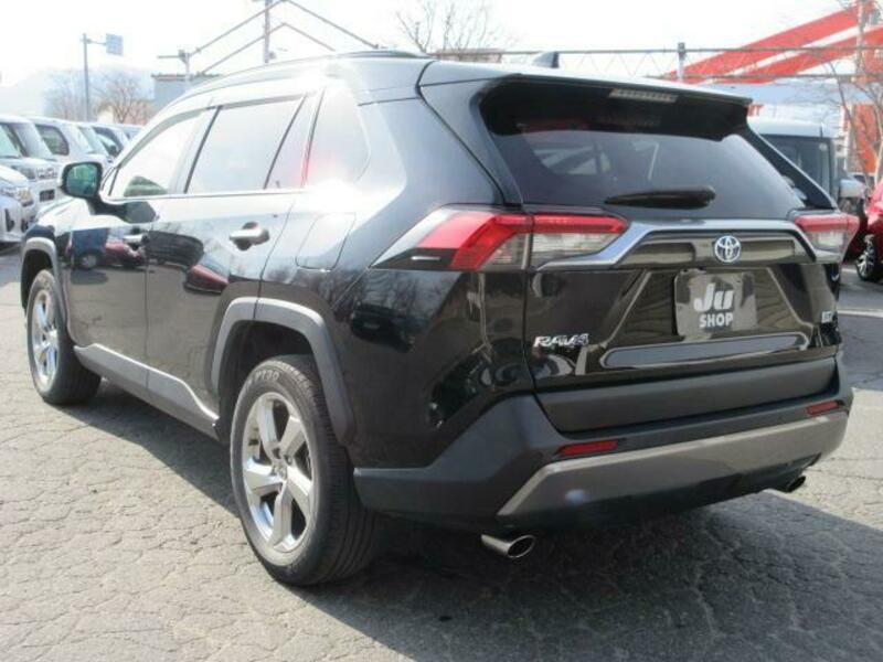 RAV4