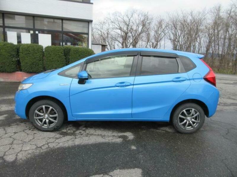 FIT HYBRID