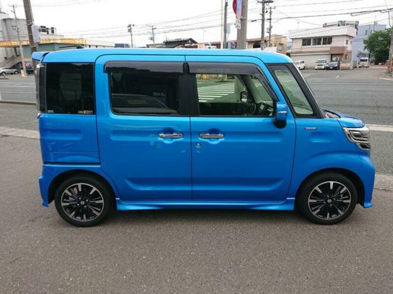 SPACIA CUSTOM