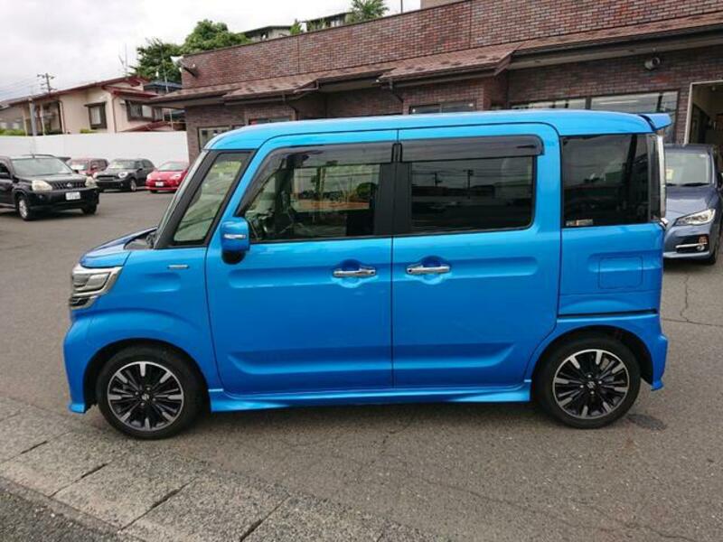 SPACIA CUSTOM
