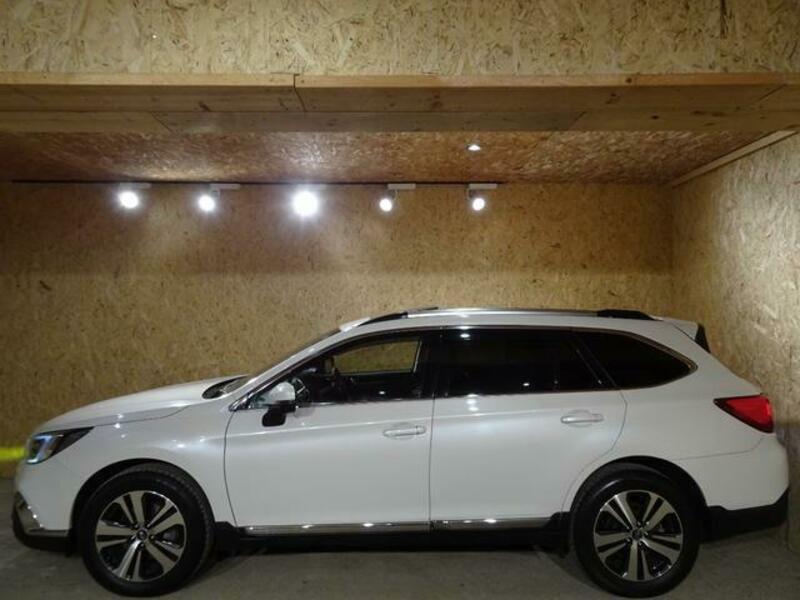 LEGACY OUTBACK