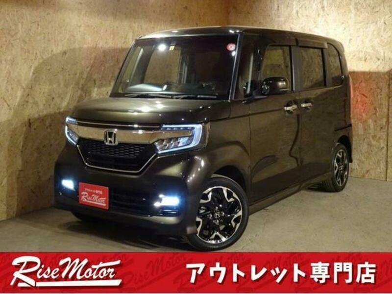 HONDA N BOX CUSTOM