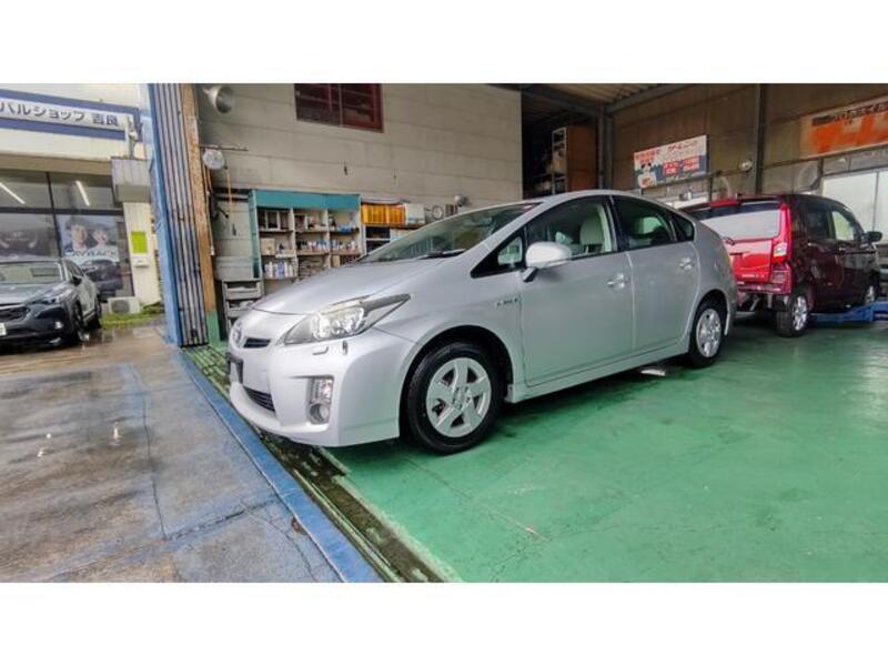 PRIUS