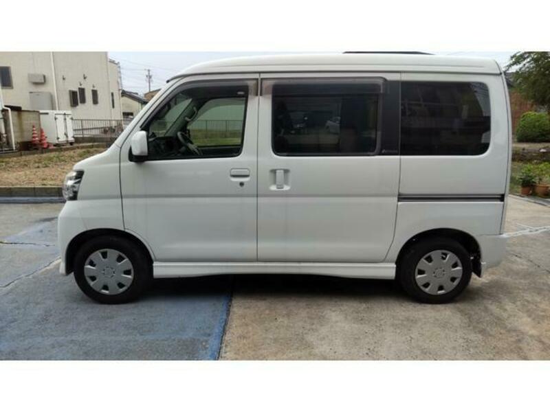 ATRAI WAGON