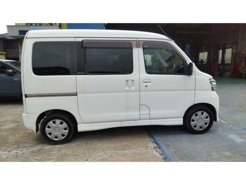 ATRAI WAGON