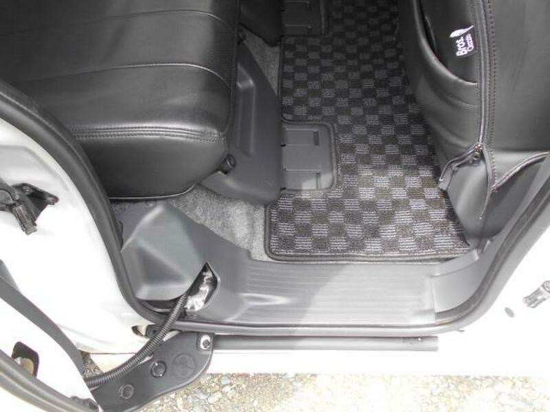 SPACIA CUSTOM
