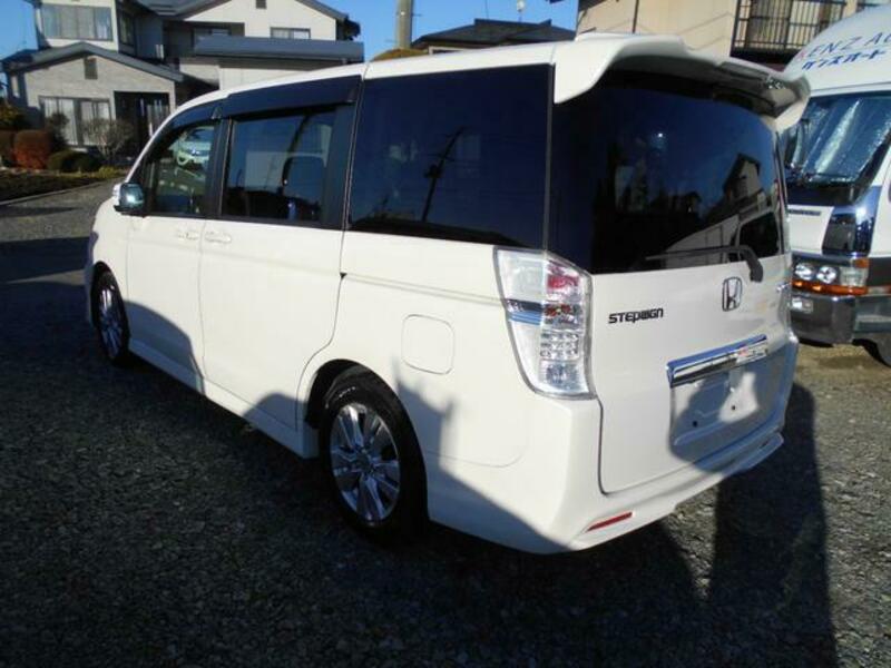 STEPWAGON SPADA