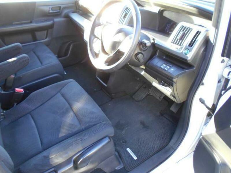 STEPWAGON SPADA