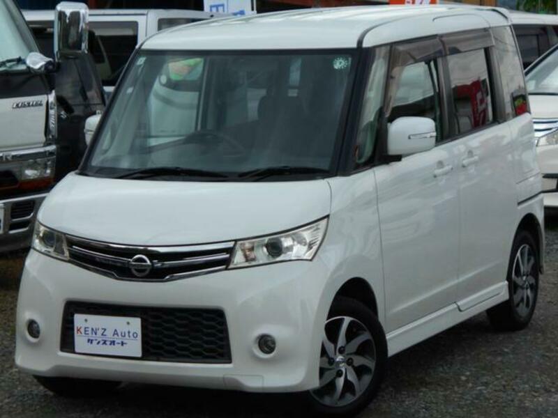 NISSAN ROOX