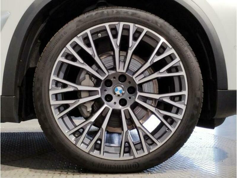 X5