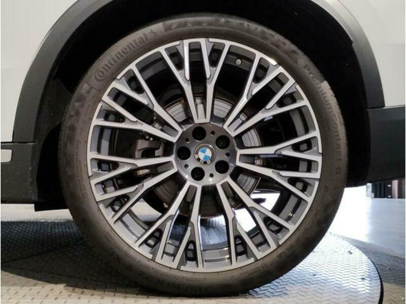 X5