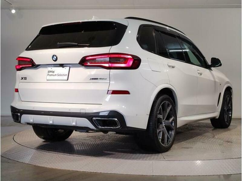 X5