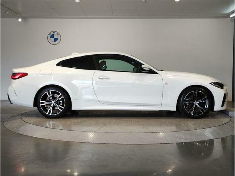 4 SERIES