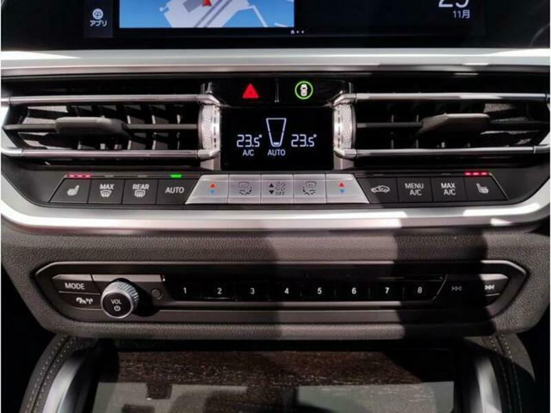 4 SERIES