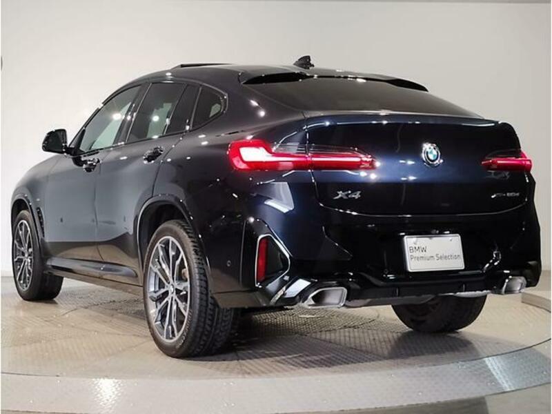 X4