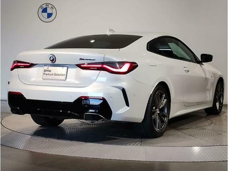 4 SERIES