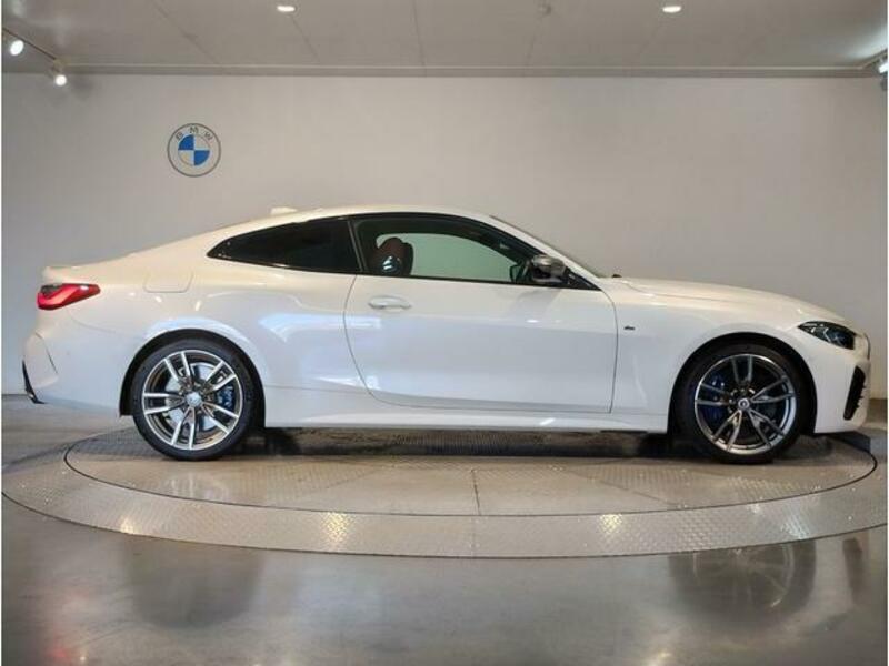 4 SERIES