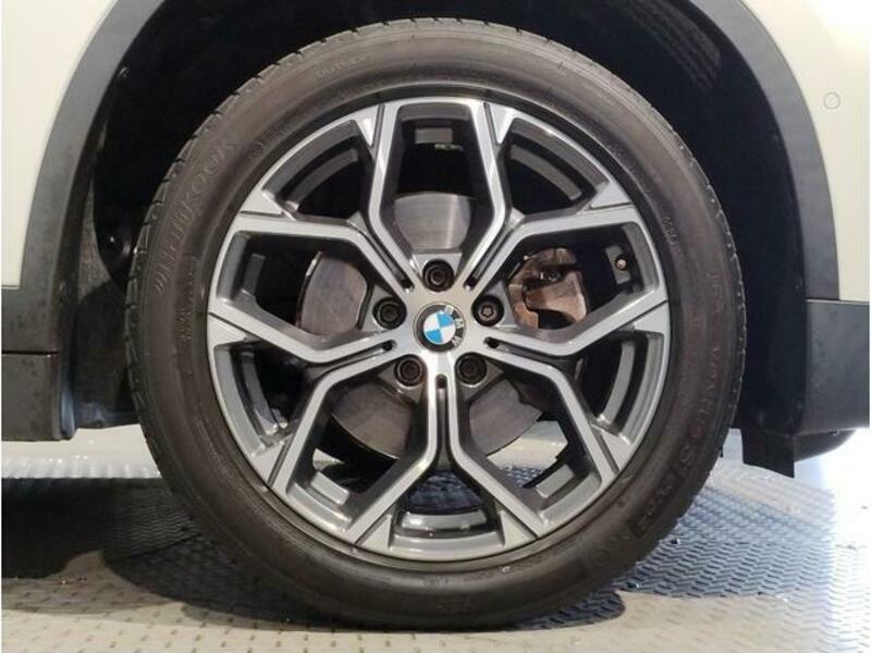 X1