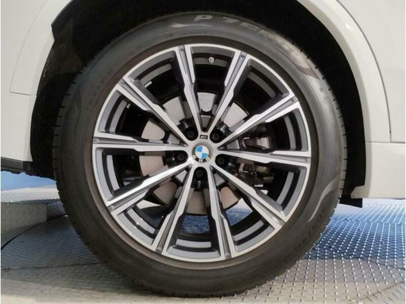 X5