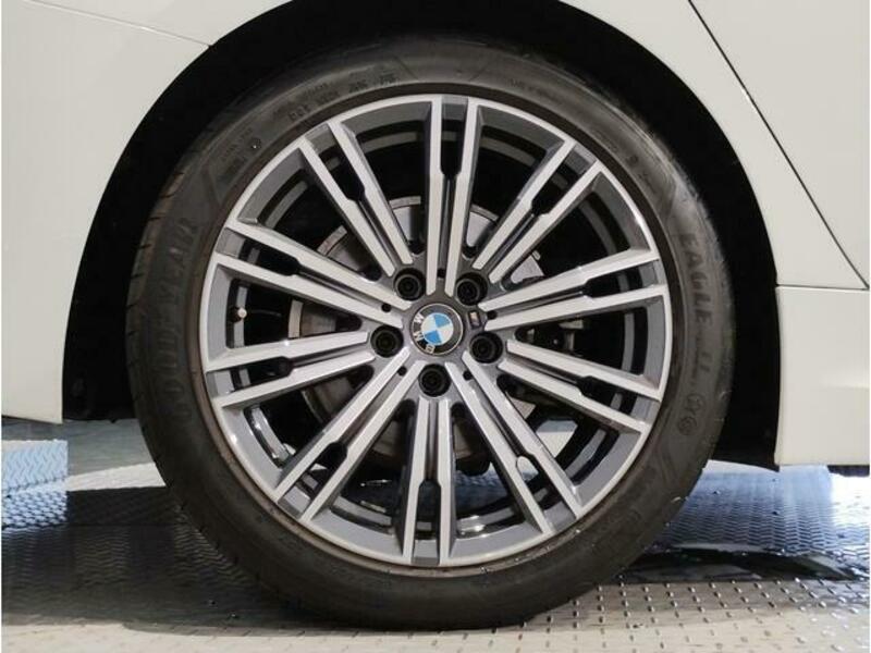 3 SERIES