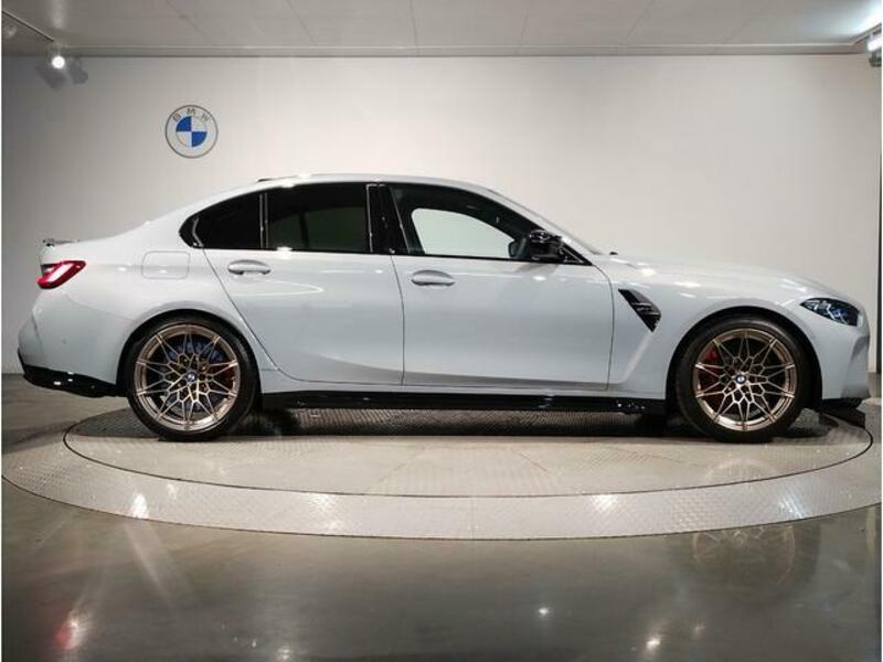 M3