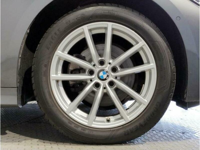 3 SERIES