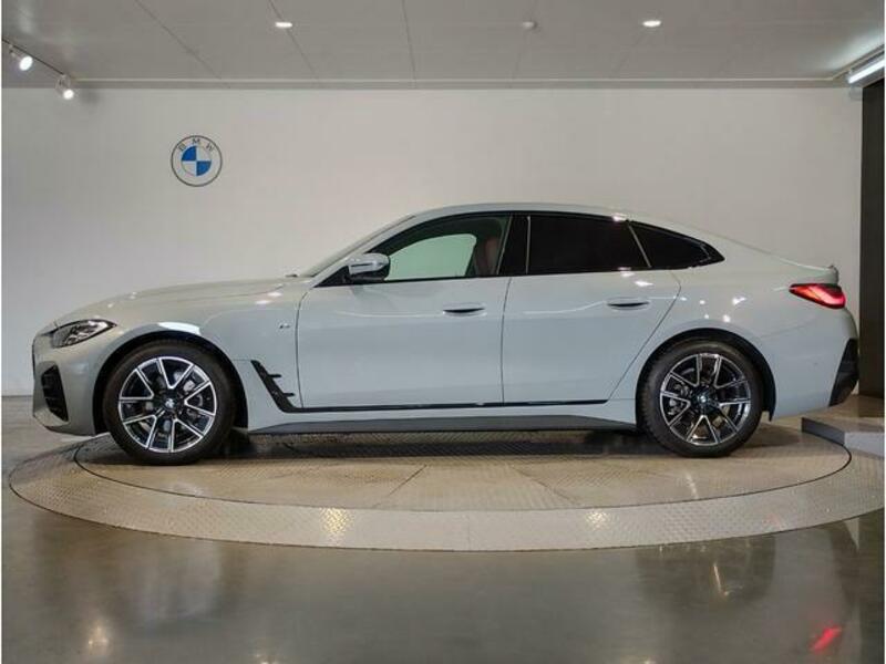 4 SERIES