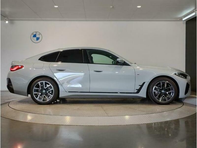 4 SERIES
