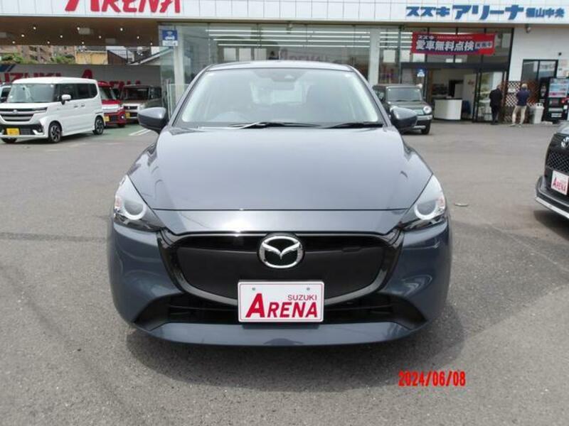 MAZDA2