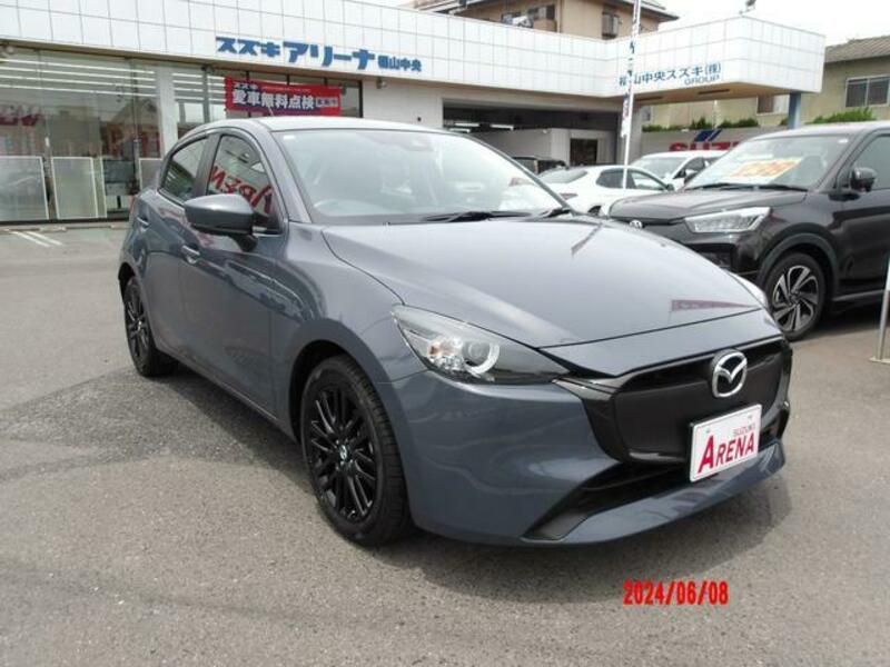 MAZDA2