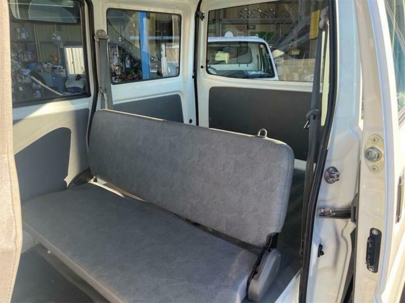 MINICAB VAN