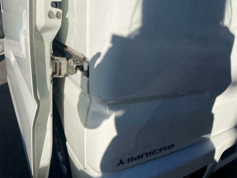 MINICAB VAN