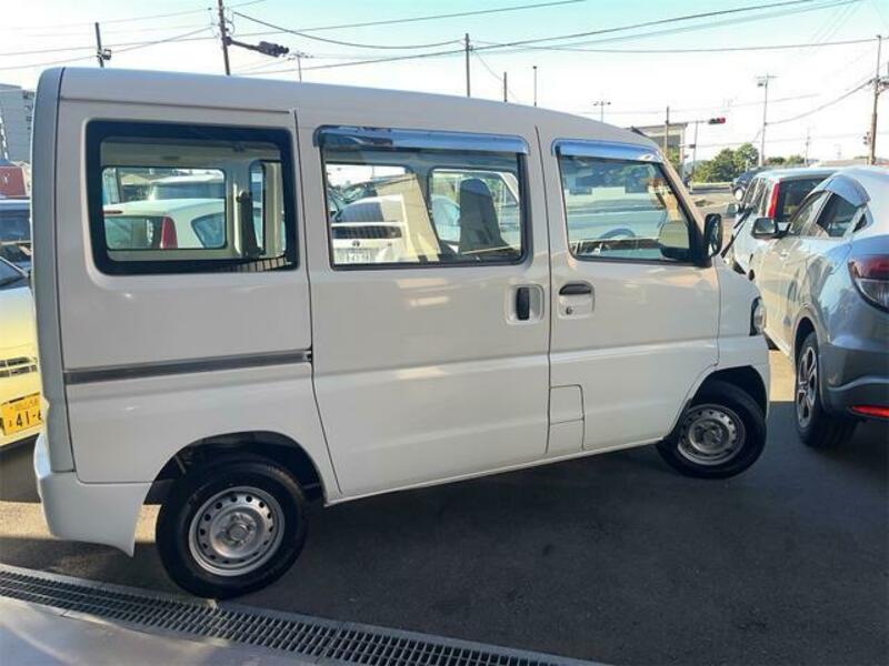 MINICAB VAN