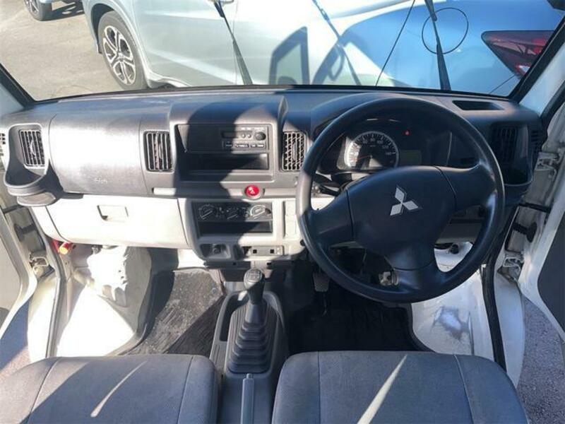 MINICAB VAN