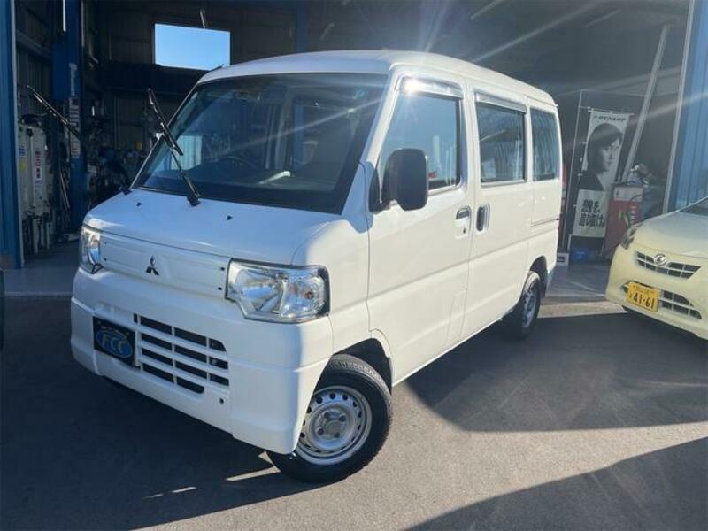 MITSUBISHI MINICAB VAN