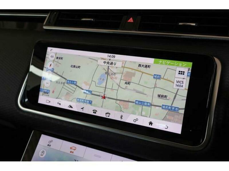 RANGE ROVER VELAR