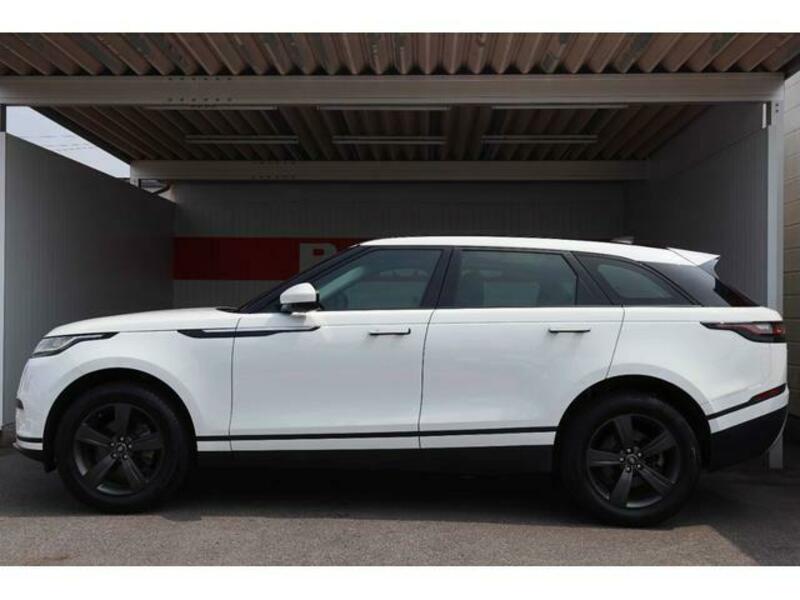 RANGE ROVER VELAR