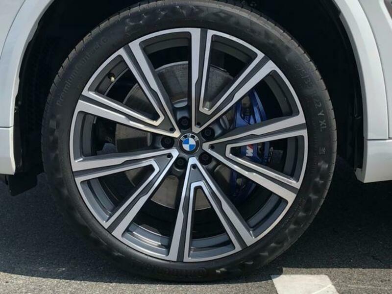 X5