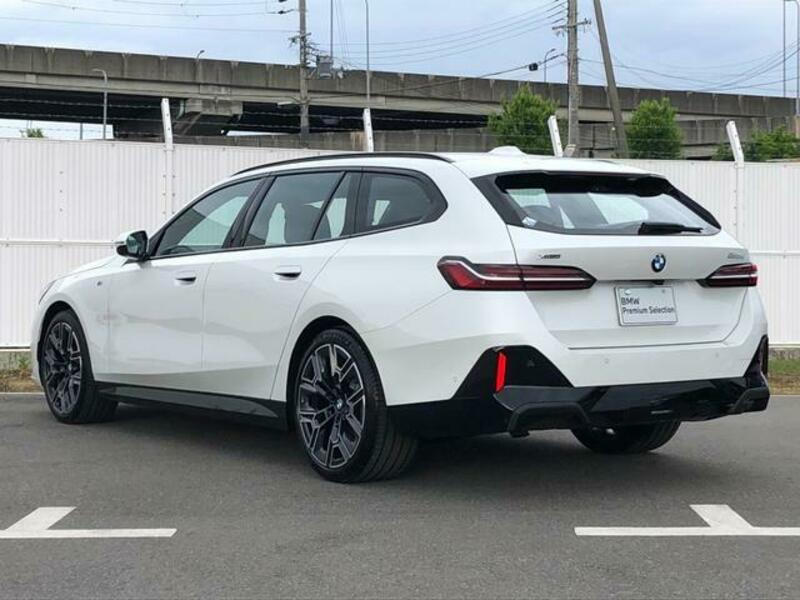 5 SERIES