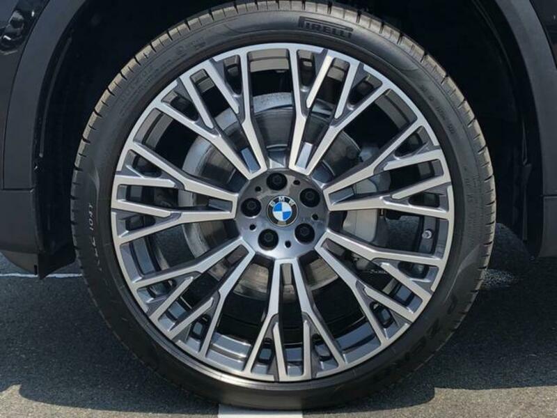 X5