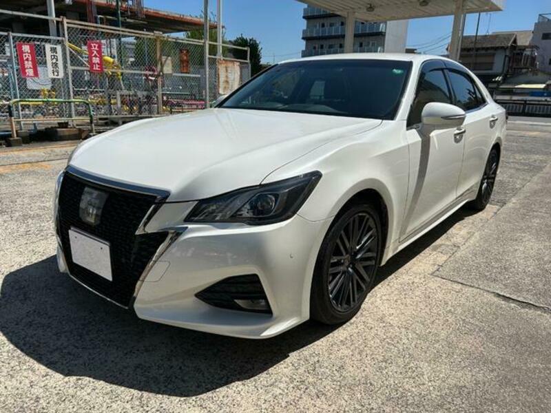 TOYOTA CROWN