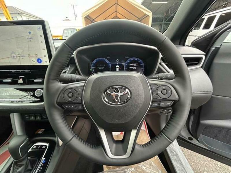 COROLLA CROSS