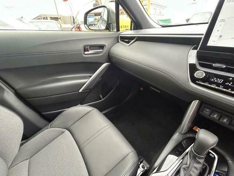 COROLLA CROSS
