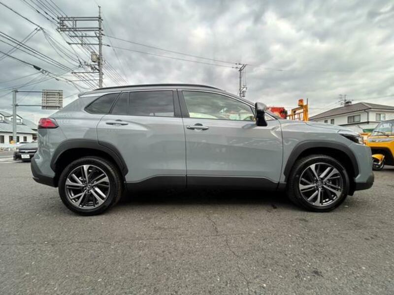 COROLLA CROSS