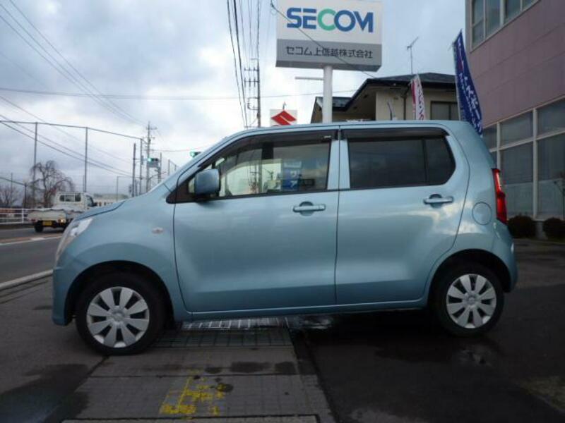 WAGON R