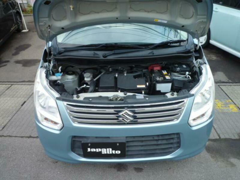 WAGON R