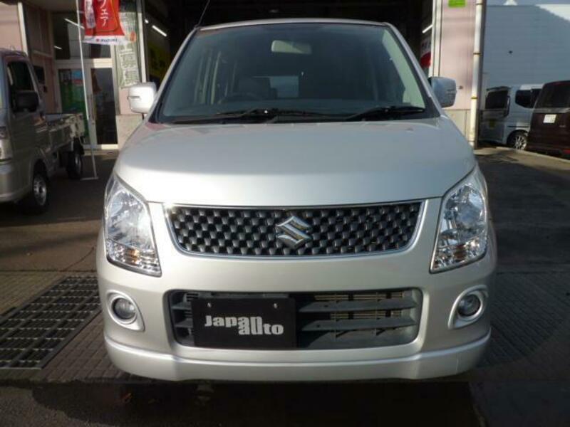 WAGON R