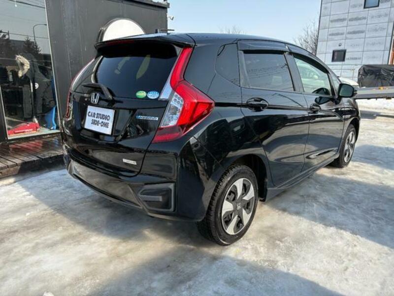 FIT HYBRID