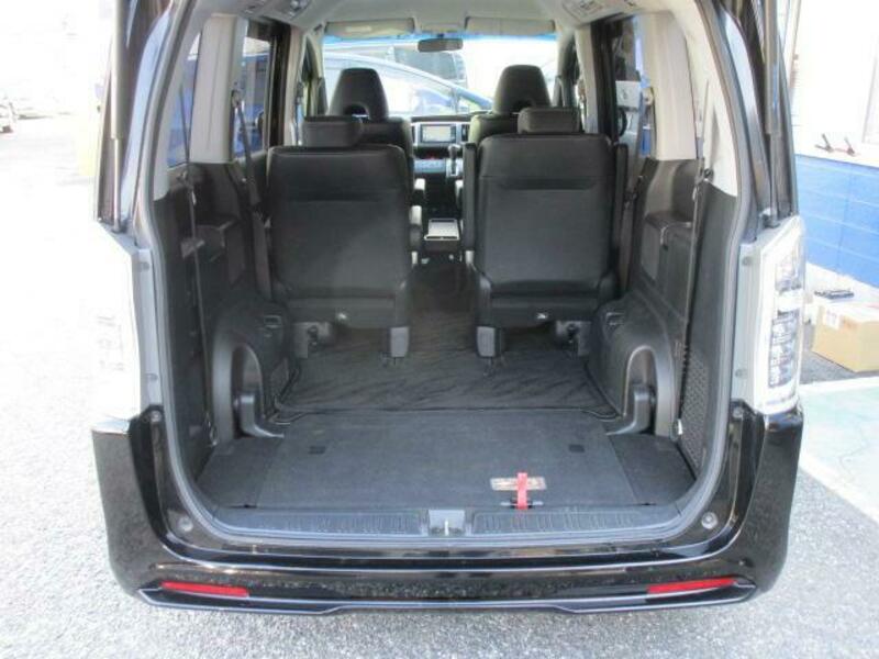STEPWAGON SPADA